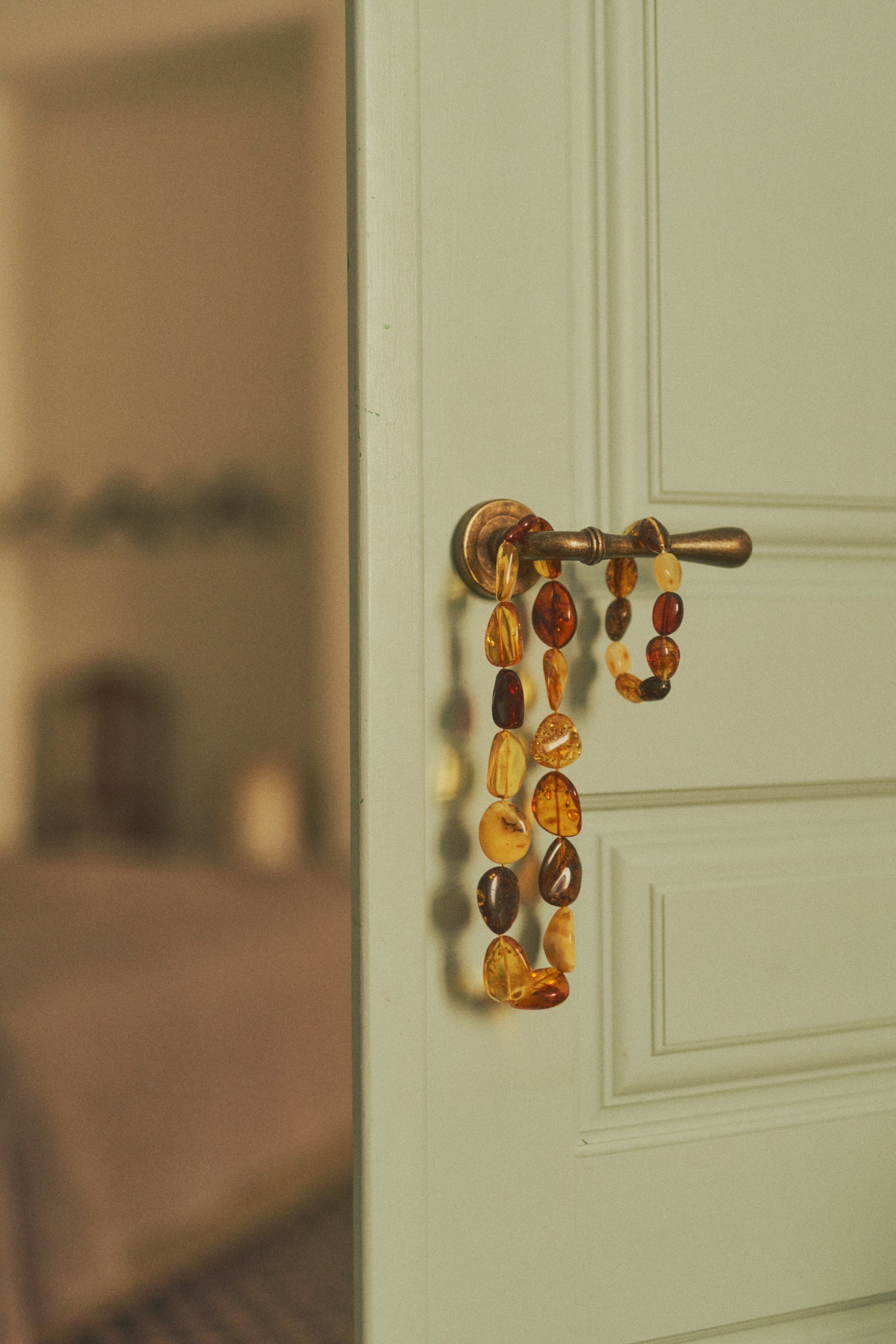 Elegant multicolor amber bracelet